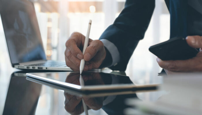 10 hacks to try for the best Cyber Monday experience